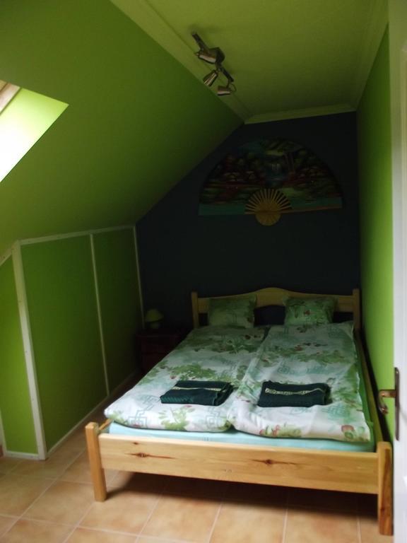 Öreg diófa Vendégház Abaújszántó Camera foto