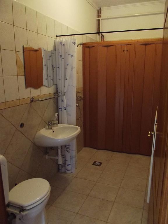 Öreg diófa Vendégház Abaújszántó Camera foto